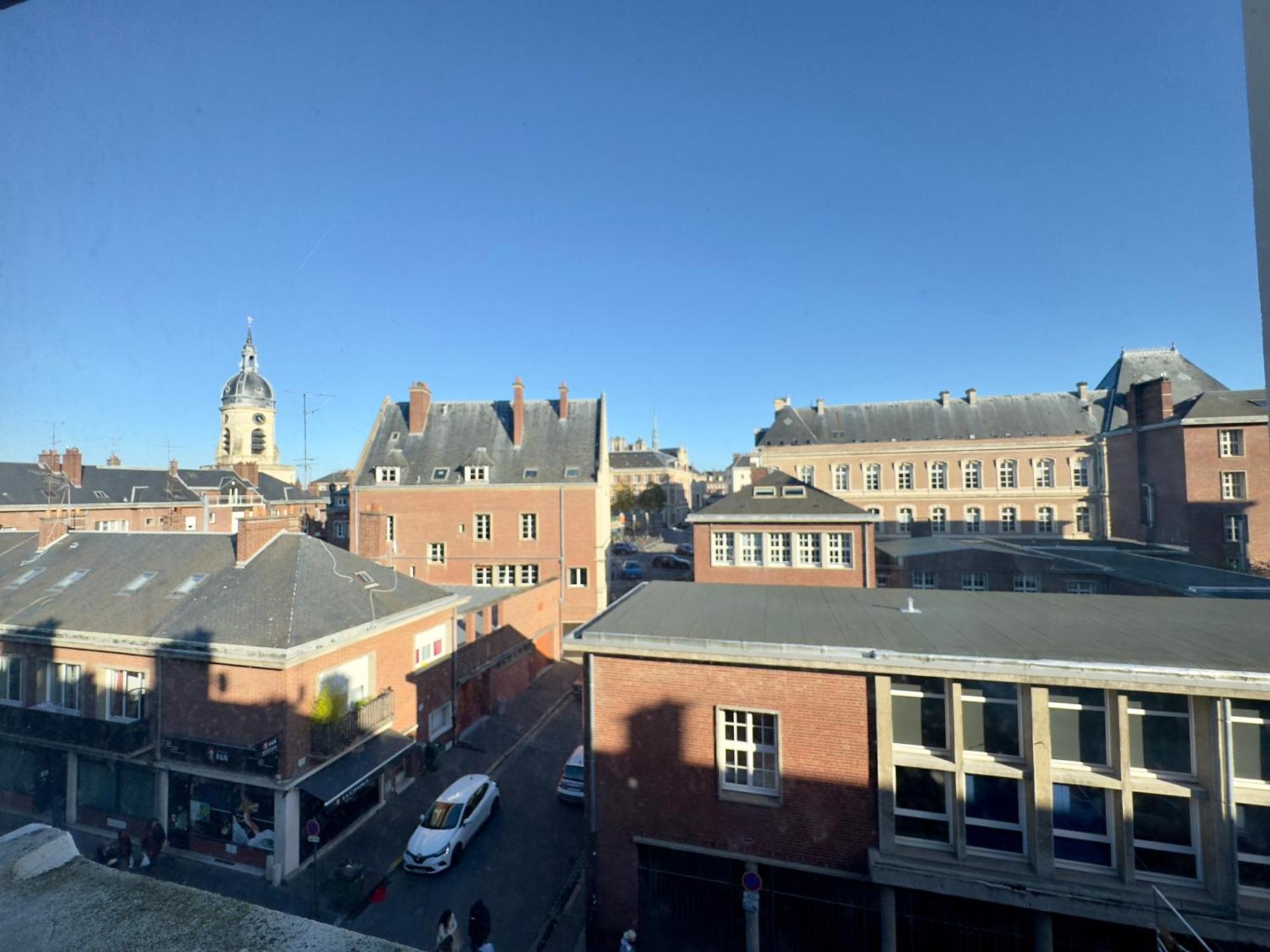 Vue Cathedrale, Beffroi, Netflix En Hyper Centre Apartment Amiens Luaran gambar